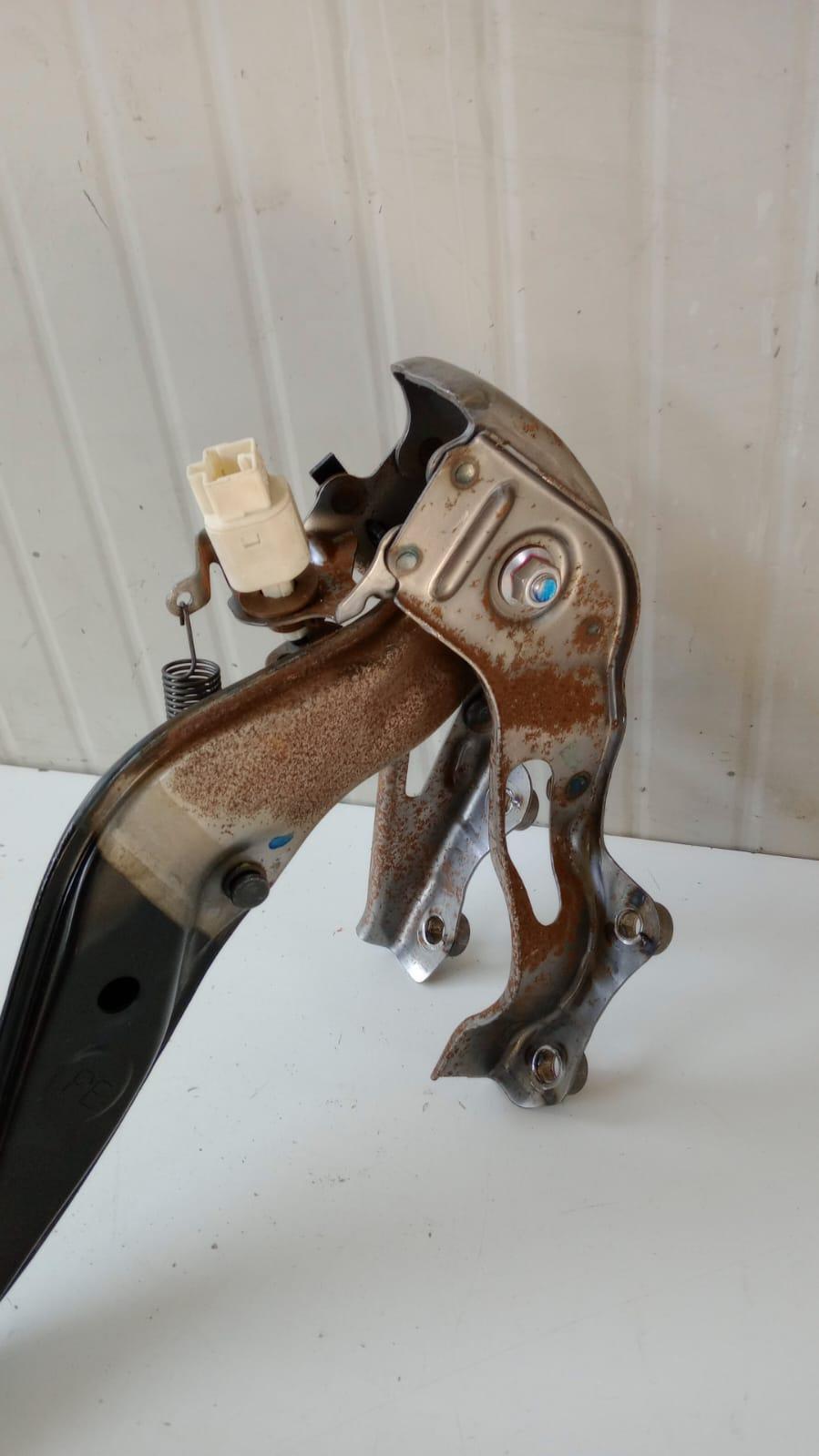 Pedale Freno TOYOTA Yaris Serie (17>20)