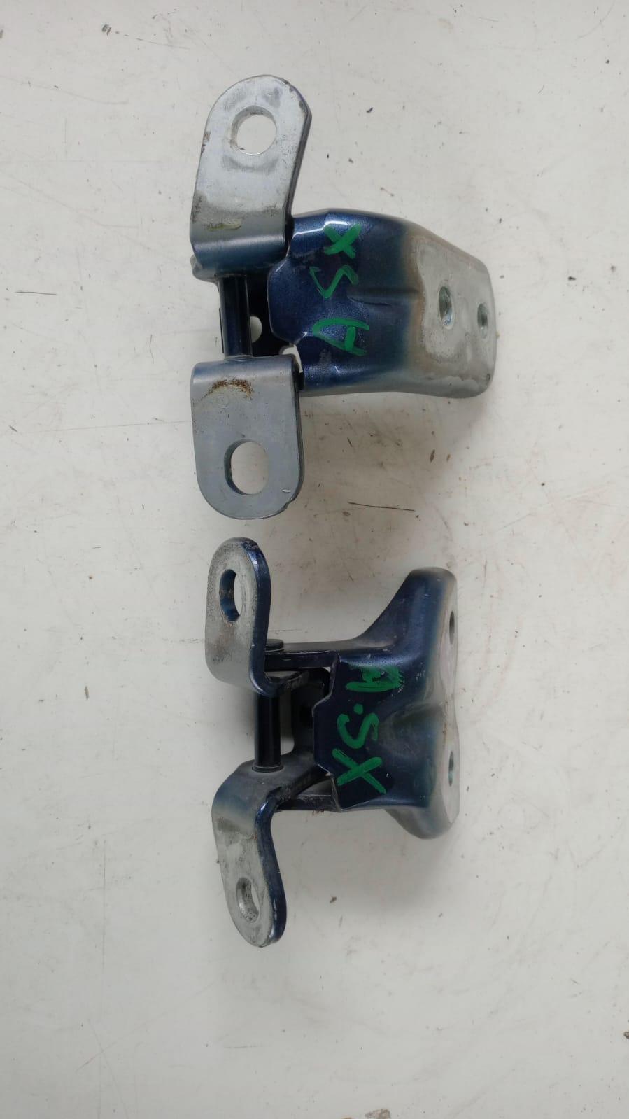 Coppia cerniere porta anteriore SX KIA CEED Sportwagon Serie (CD) (18>)