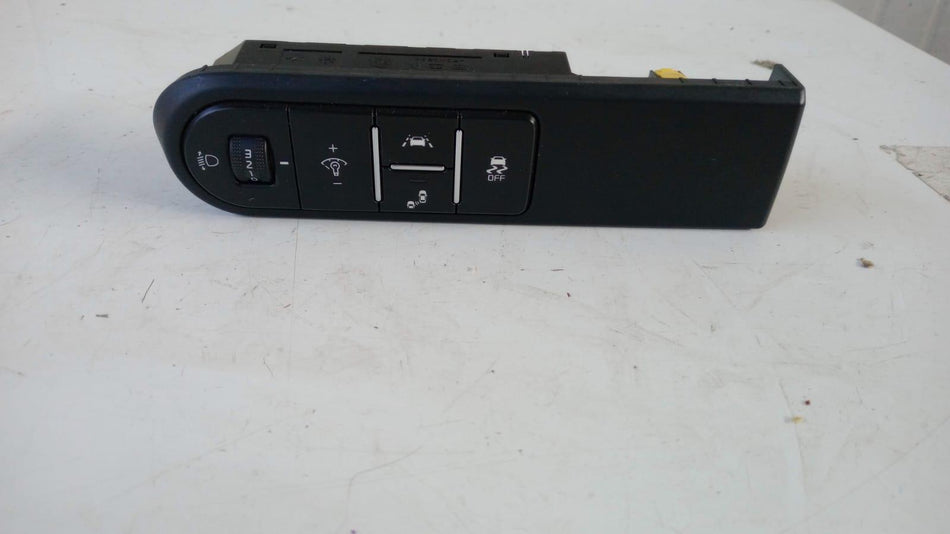 Pulsantiera Anteriore Sinistra KIA CEED Sportwagon Serie (CD) (18>)