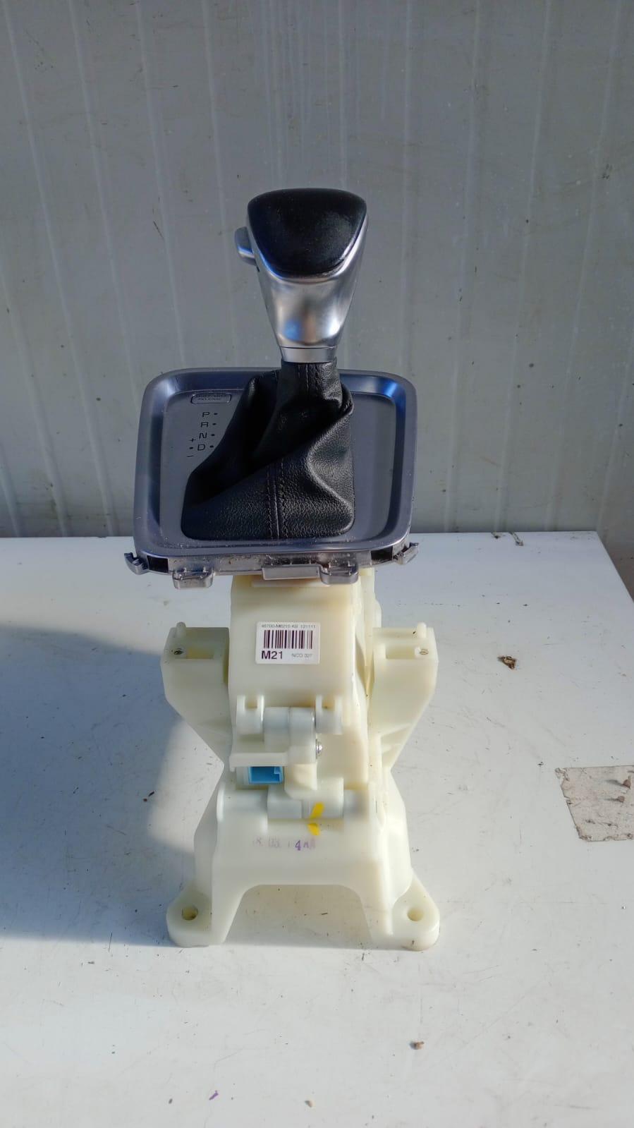 Leva cambio con pomello e cuffia KIA CEED Sportwagon Serie (CD) (18>)