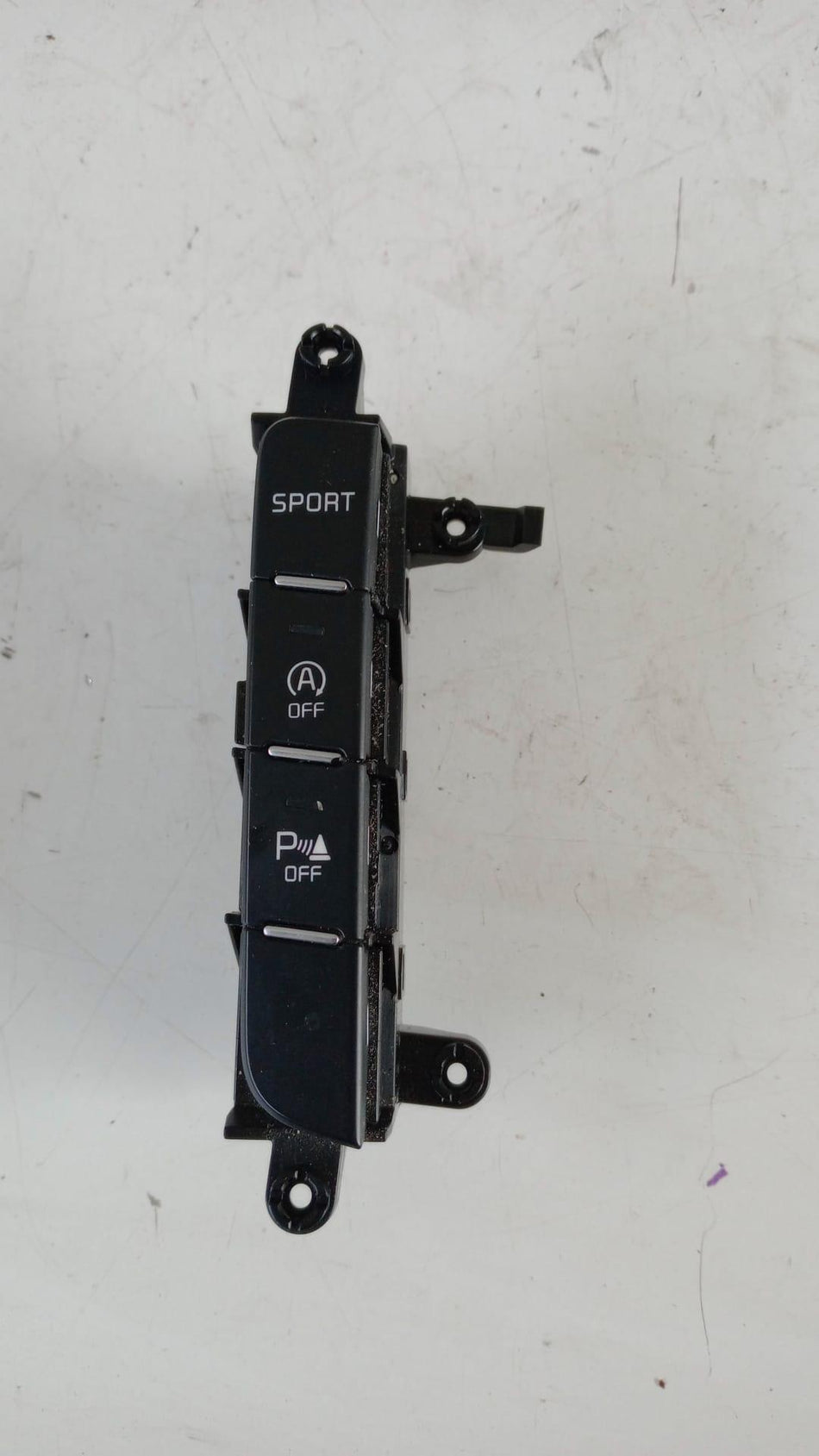 Pulsante KIA CEED Sportwagon Serie (CD) (18>)