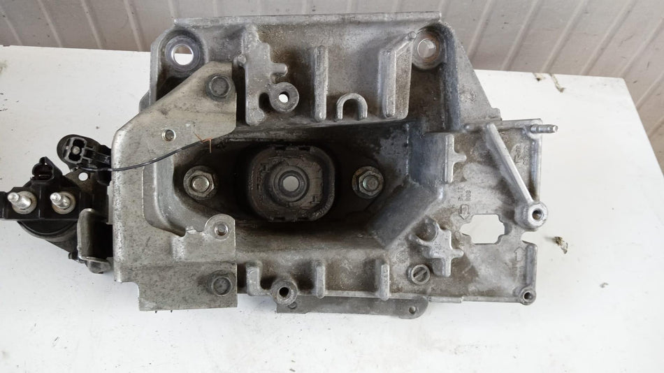 Supporto motore NISSAN Juke Serie F15