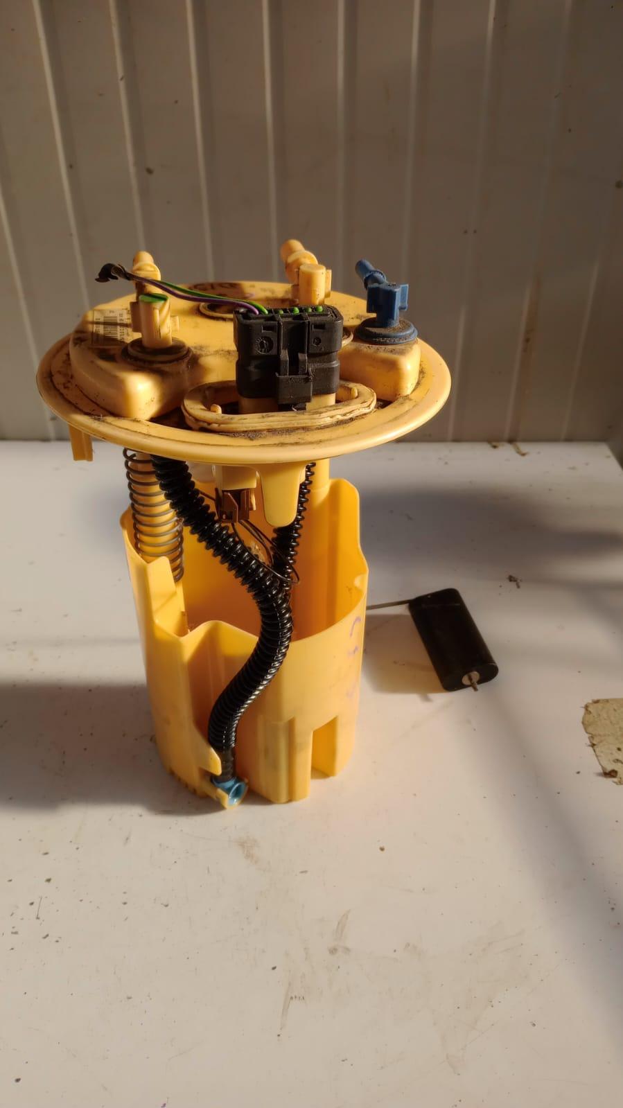 Pompa Carburante VOLKSWAGEN Golf 6 Berlina (08>12)