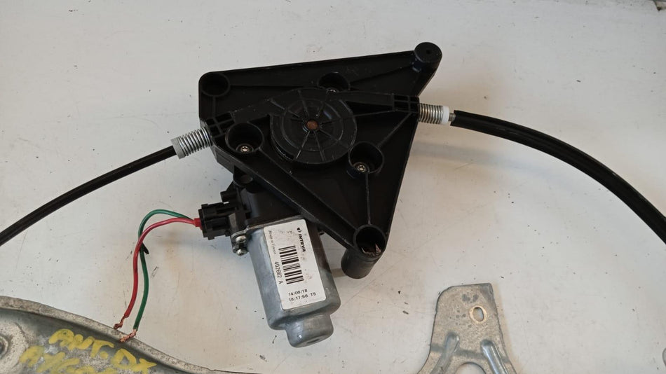 Meccanismo alzavetro Ant. DX TOYOTA Aygo 3° Serie
