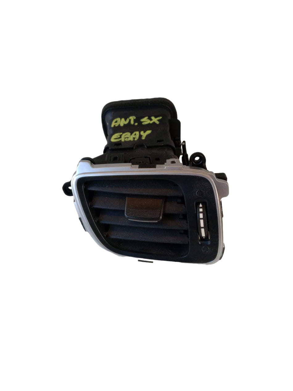 Bocchetta aria cruscotto SX KIA Carens Serie (13>18)