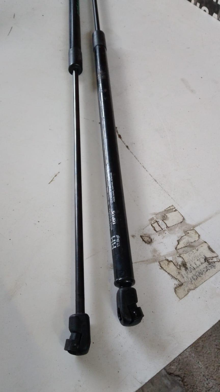 Pistoncini cofano ant KIA Soul Serie