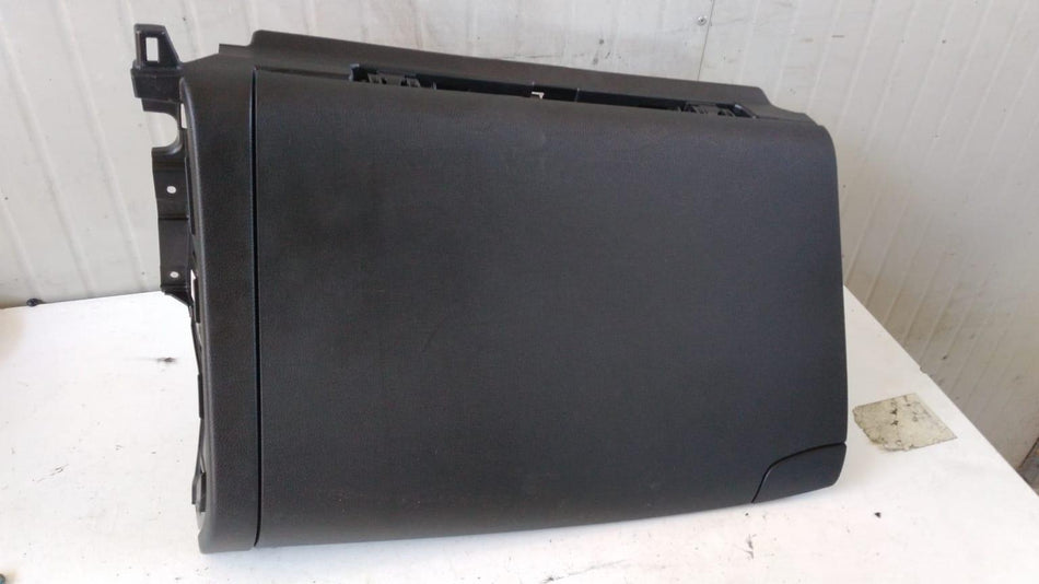 Cassetto porta oggetti KIA Carens Serie (13>18)
