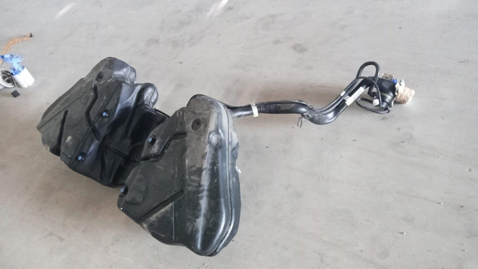 Serbatoio carburante MERCEDES CLS W218