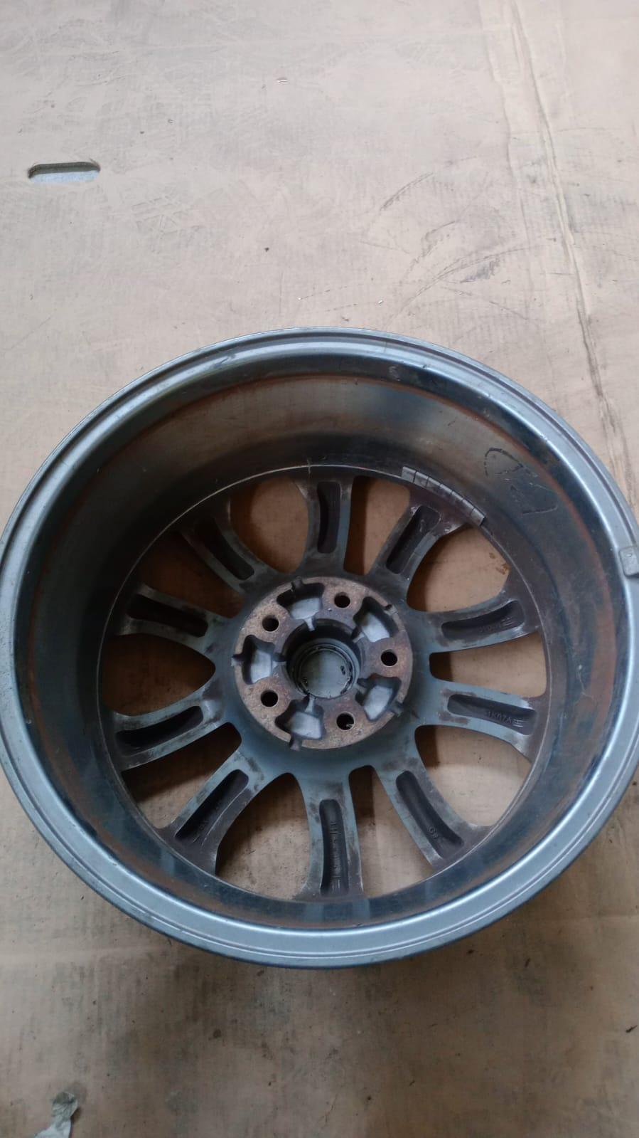 Cerchio in lega NISSAN Juke Serie F15