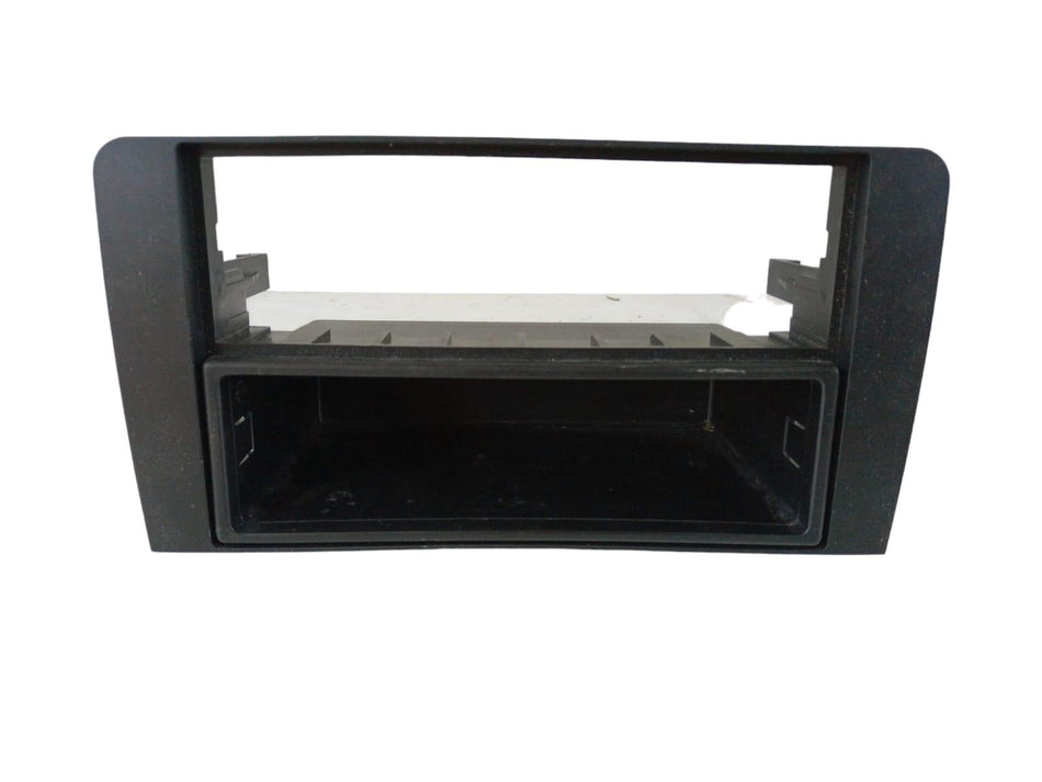 Mascherina anteriore AUDI A3 Serie (8P1) (08>12)