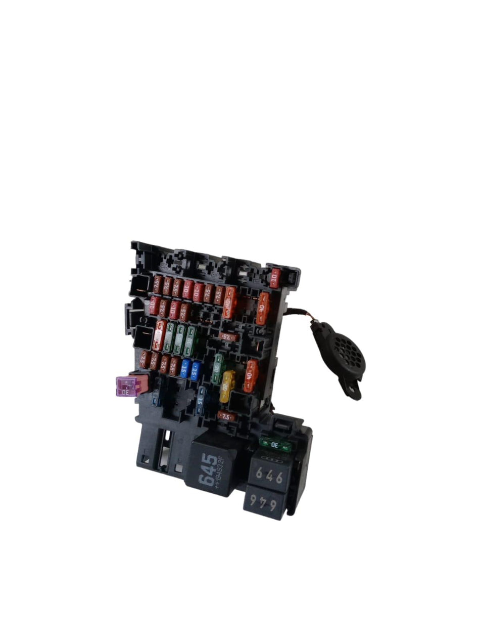 Scatola porta fusibili AUDI A3 RS3 Serie (8V) (12>20)