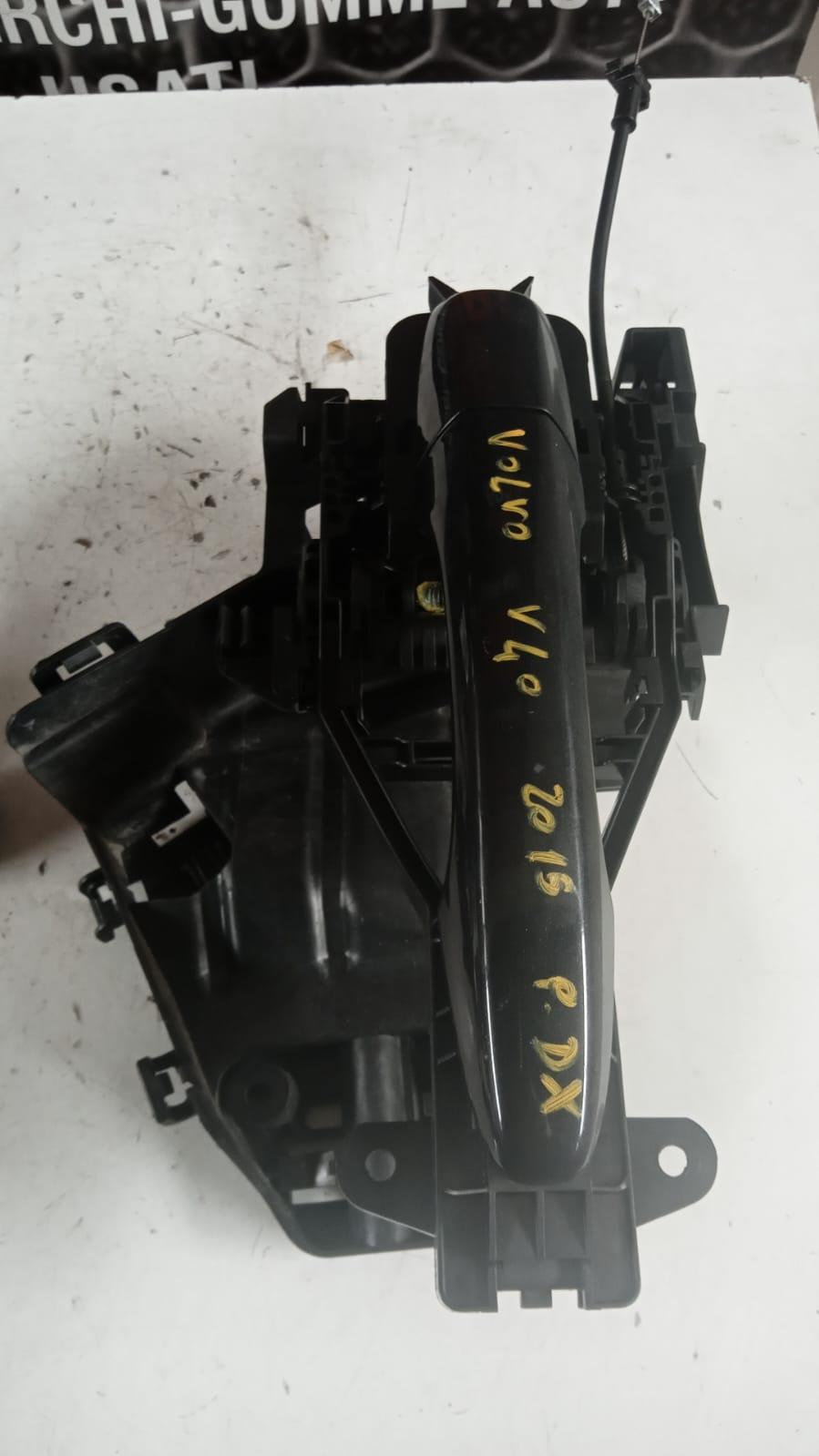 Maniglia esterna Posteriore Destra VOLVO V40 Serie (12>15)