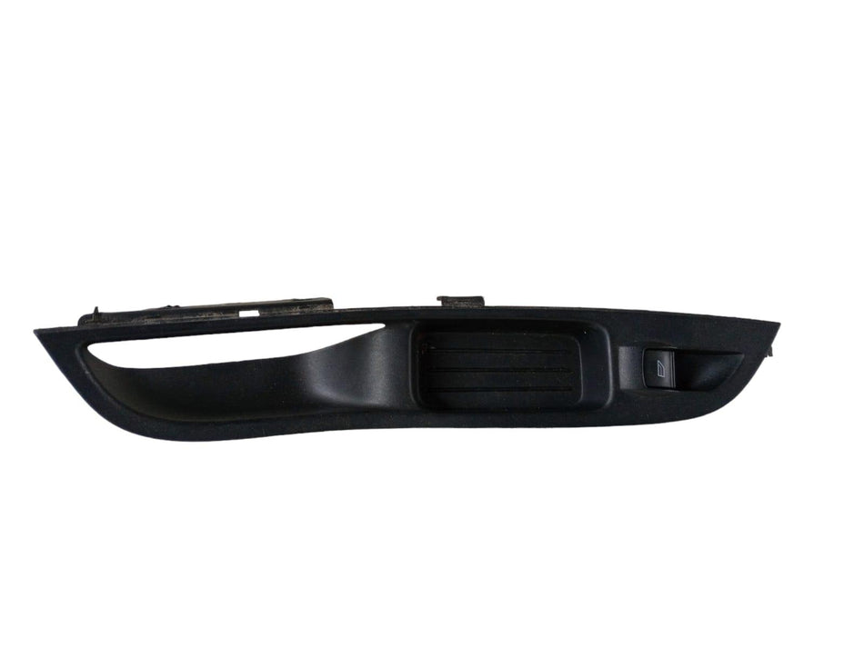 Pulsante alzavetro anteriore dx FORD Focus Berlina 6° Serie