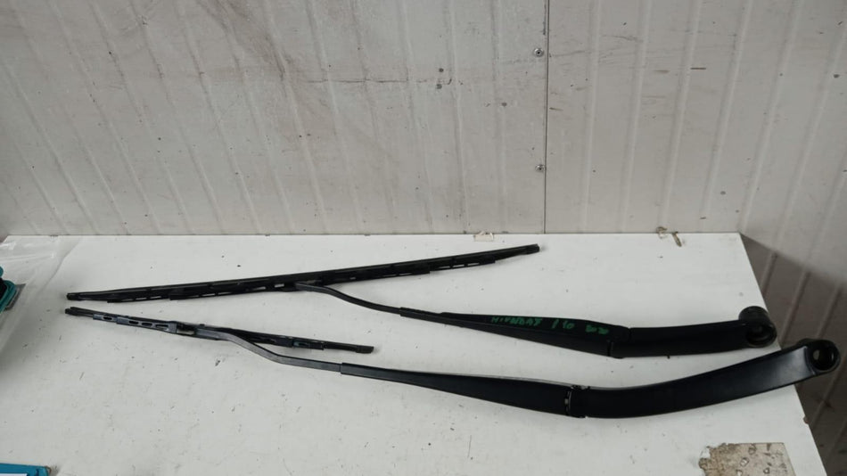 Spazzole tergicristallo anteriore HYUNDAI i10 Serie (AC3, AI3) (19>)