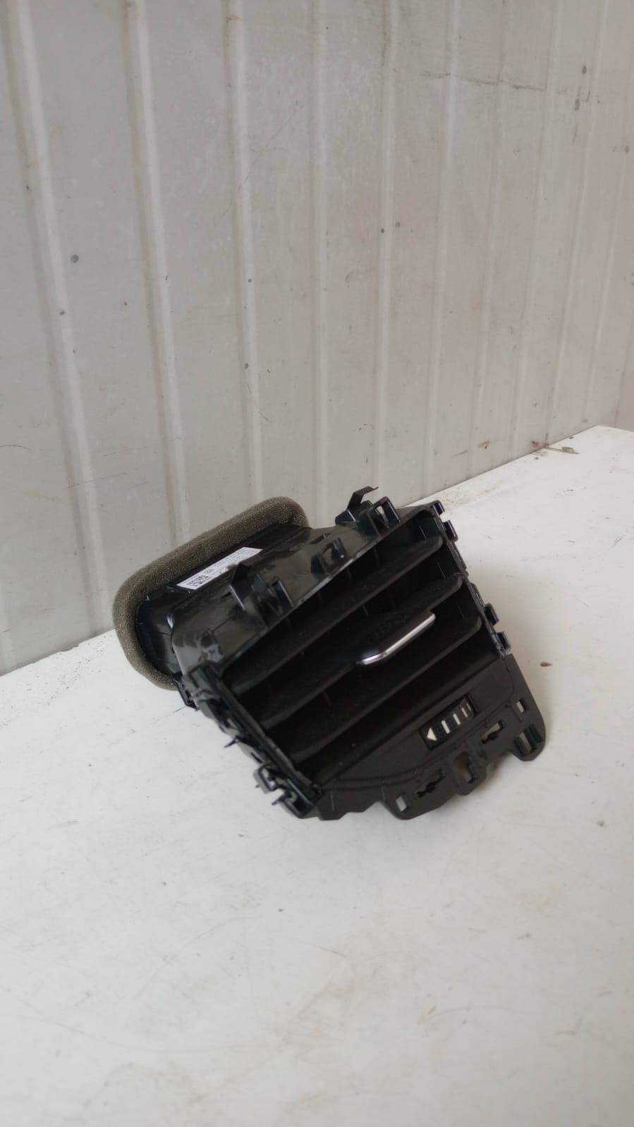 Bocchetta aria cruscotto SX VOLKSWAGEN Polo 6° Serie