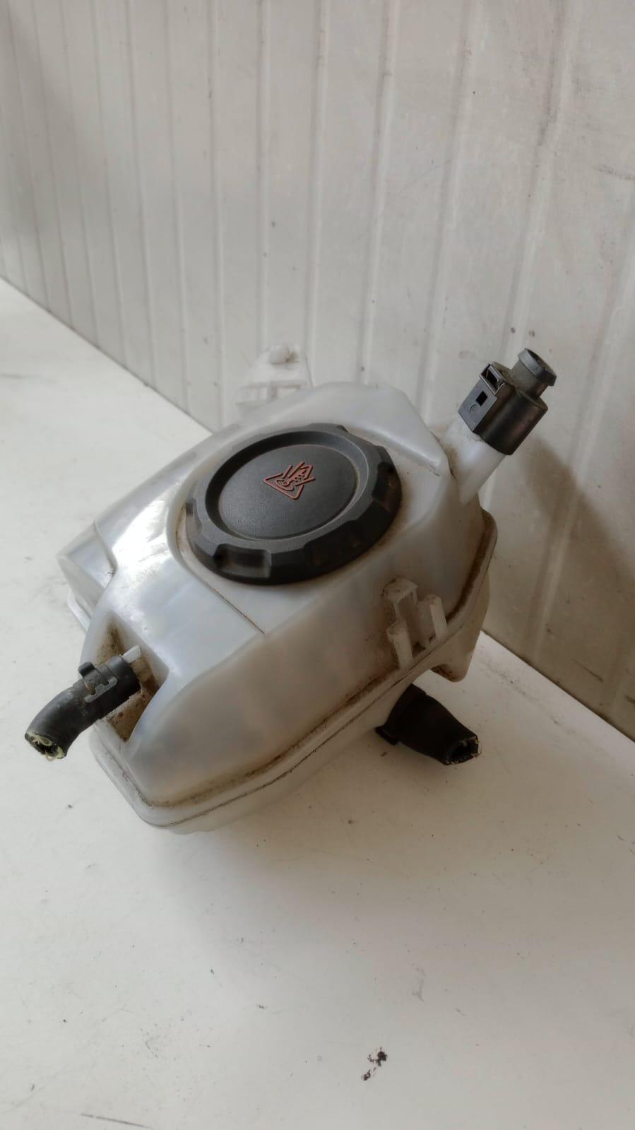 Vaschetta acqua liquido refrigerante VOLKSWAGEN Polo 6° Serie