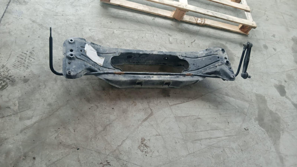 Traversa supporto assale posteriore ALFA ROMEO 147 Serie (937_) (05>10)