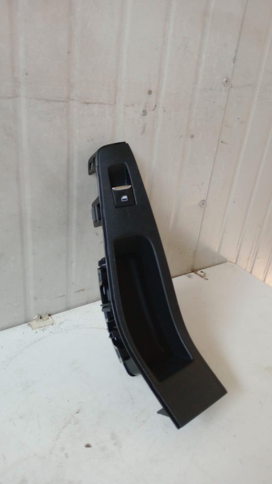 Pulsantiera Posteriore Destra FORD Fiesta 7° Serie