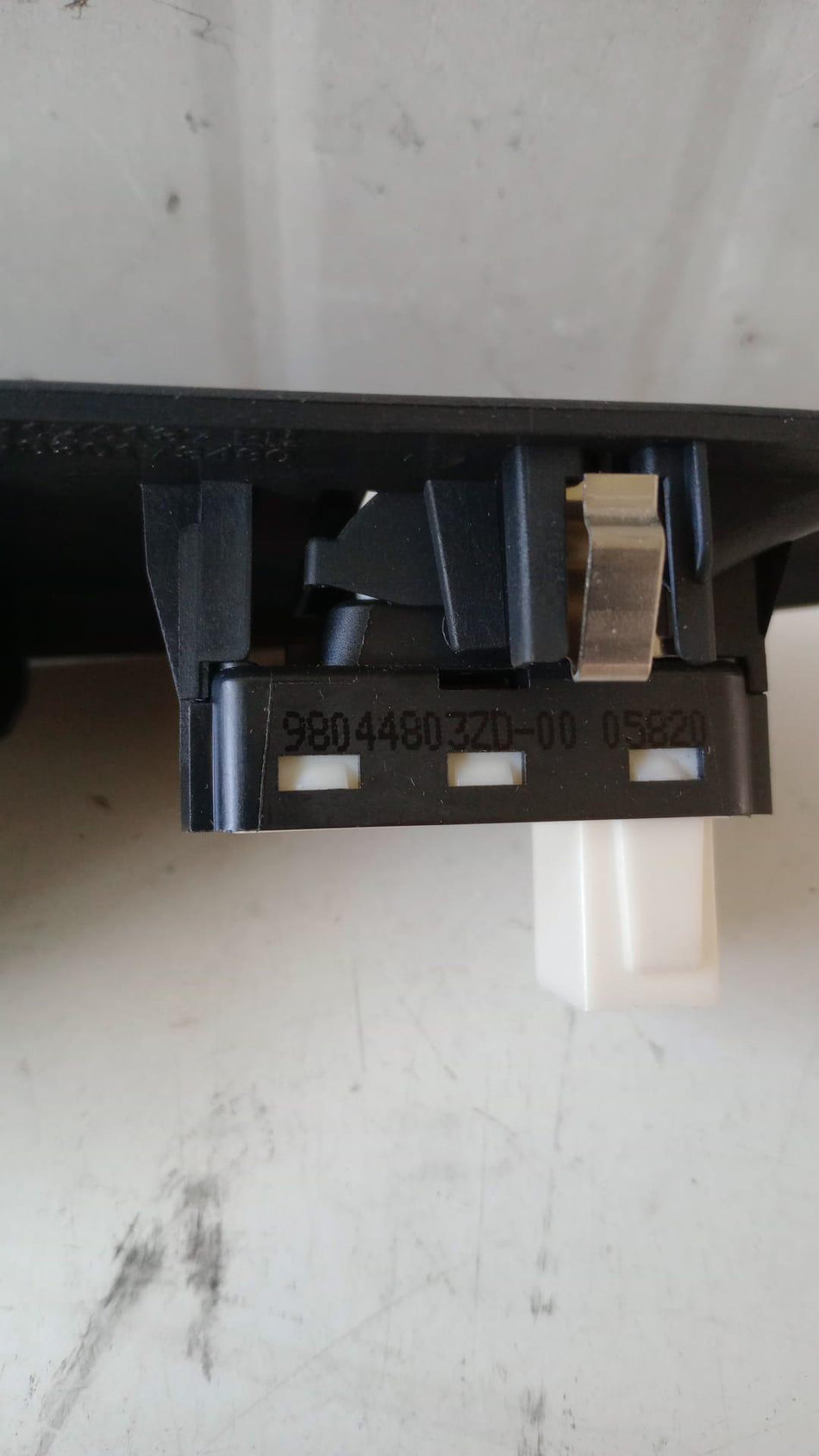 Pulsantiera Posteriore Destra OPEL Corsa F Serie (19>)