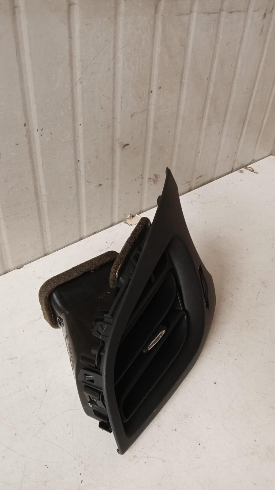 Bocchetta aria cruscotto SX CITROEN C3 Serie (09>15)