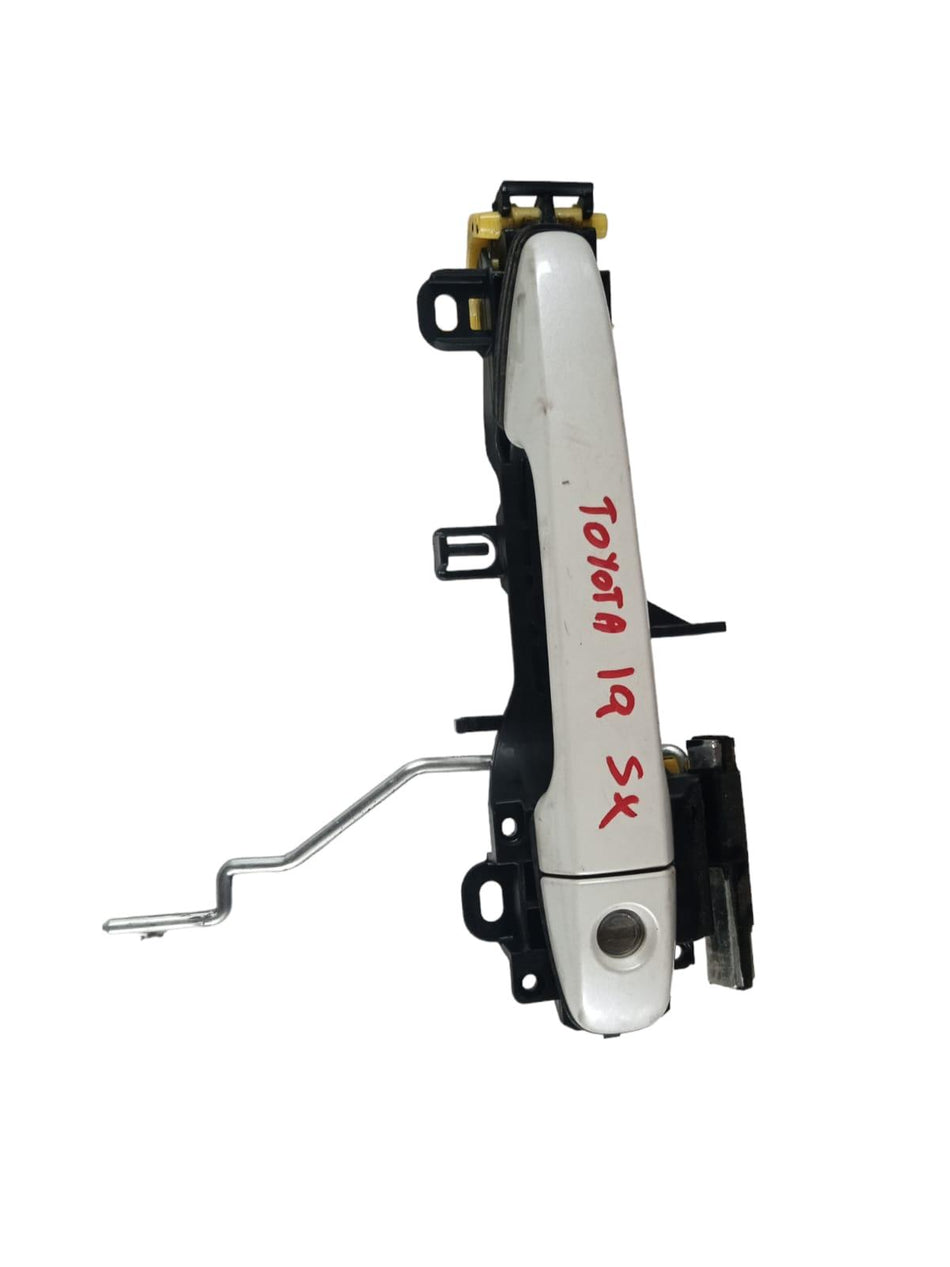 Maniglia esterna Anteriore Sinistra TOYOTA IQ 1° Serie
