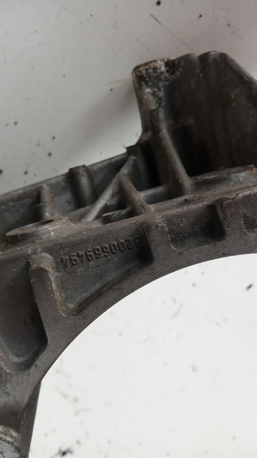 Supporto alternatore NISSAN Qashqai 2° Serie