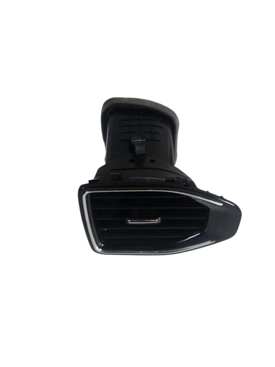 Bocchetta aria cruscotto SX DR 4.0 Serie (21>)