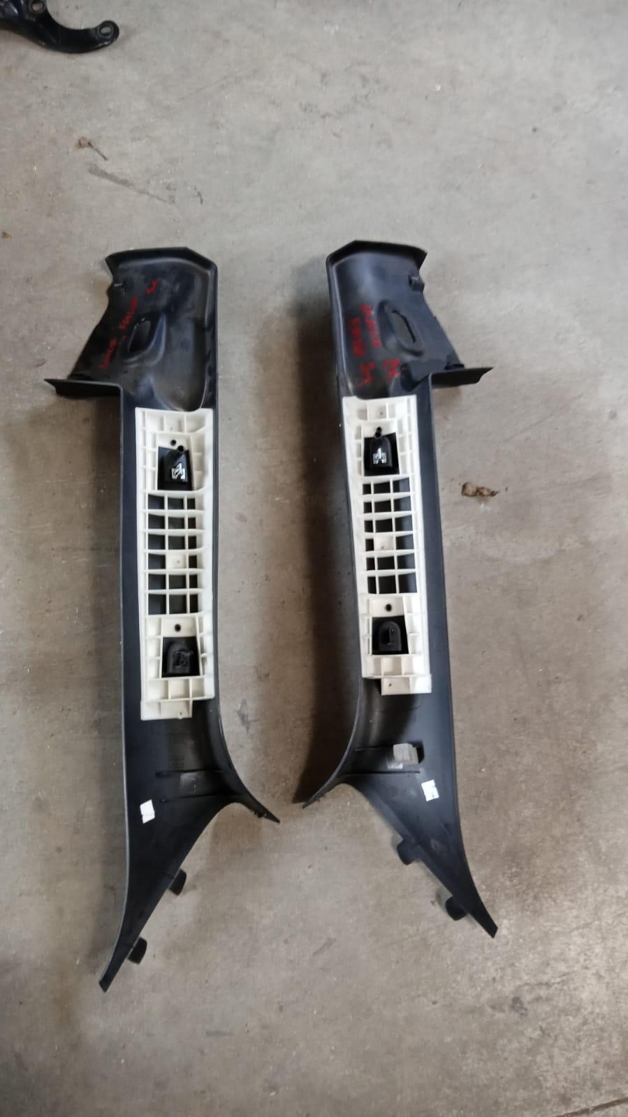 Coppia montanti Anteriori DX e SX LANCIA Flavia 2° Serie