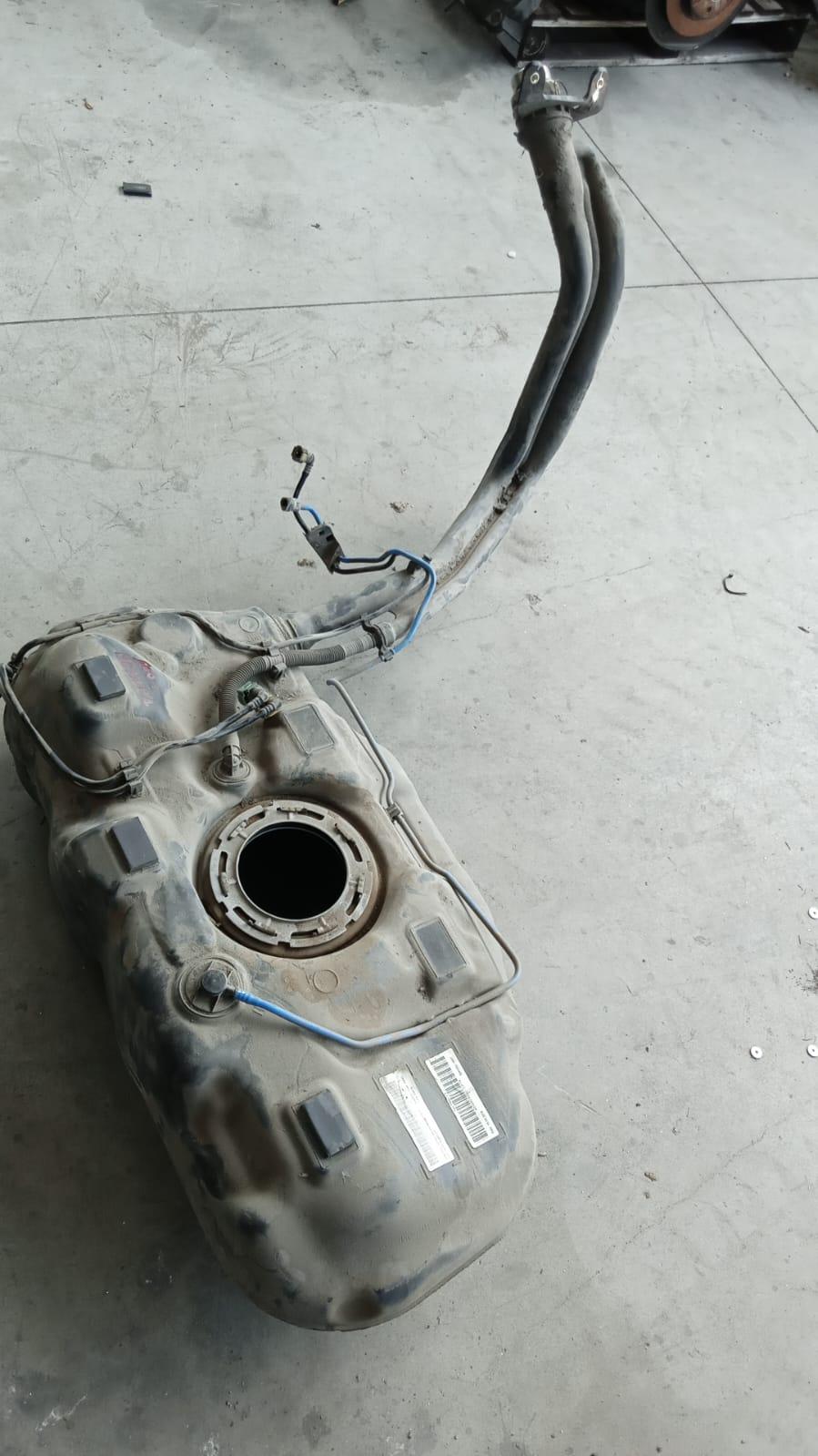 Serbatoio carburante FIAT 500 L Serie (351_352) (12>)
