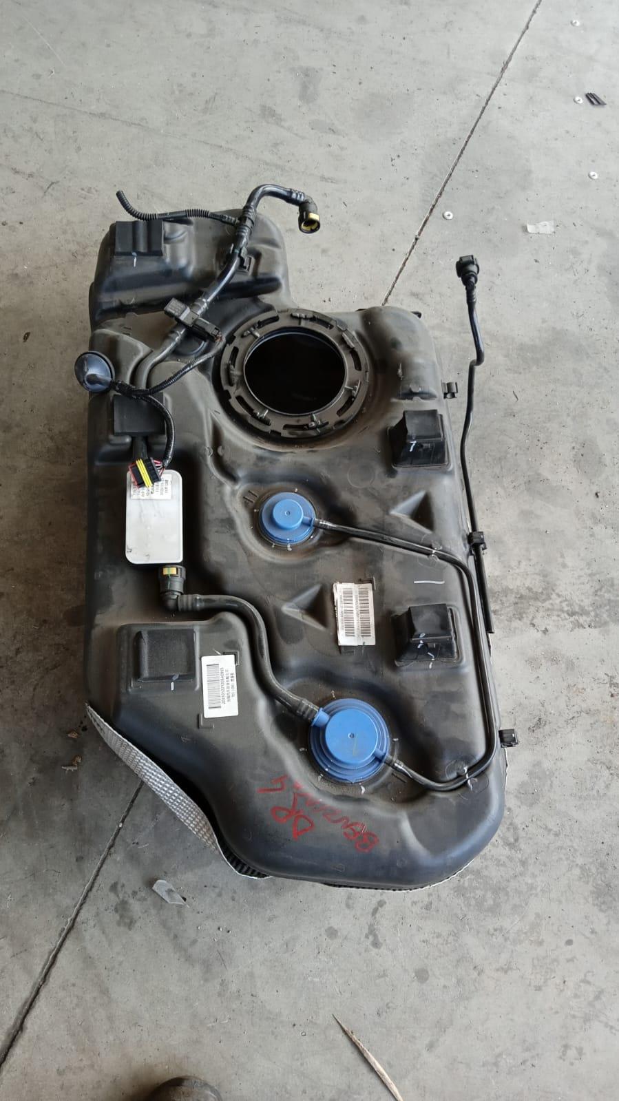 Serbatoio carburante DR 4.0 Serie (21>)