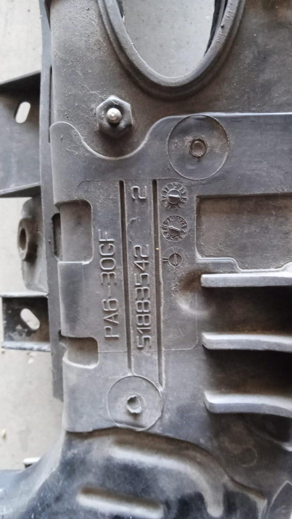 Calandra FIAT 500 L Serie (351_352) (12>)
