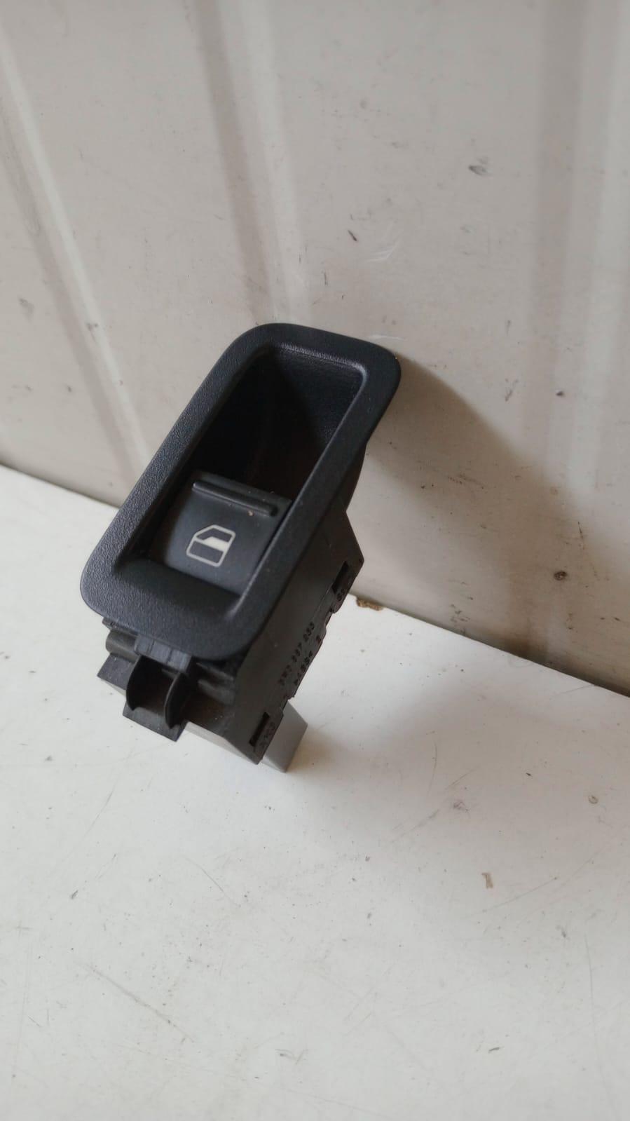 Pulsantiera Posteriore Destra VOLKSWAGEN Polo 5° Serie