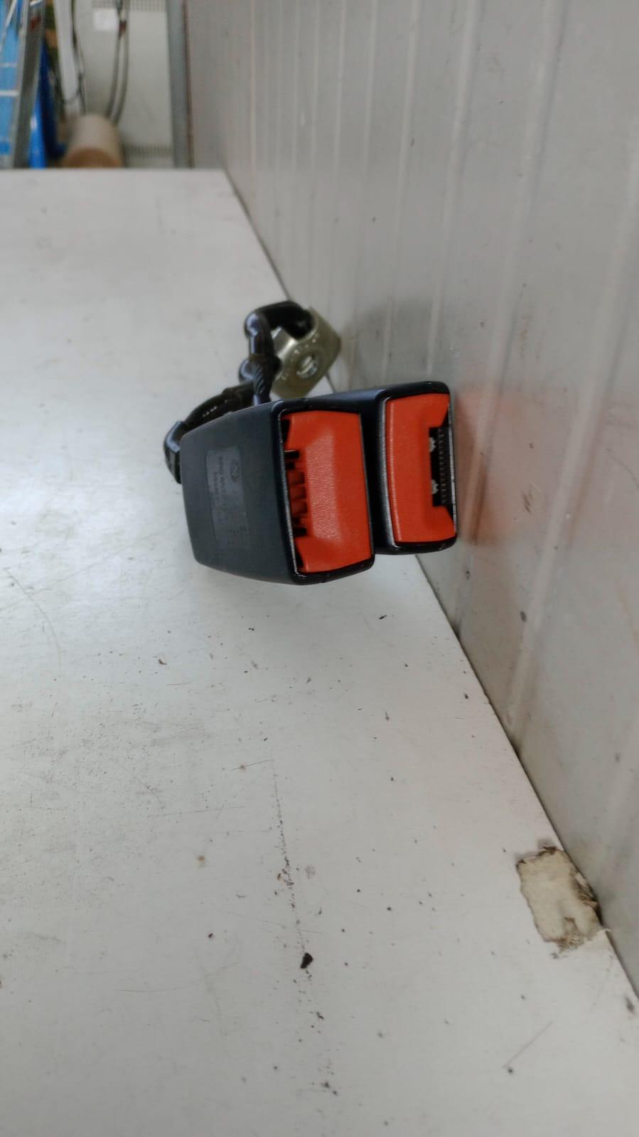 Aggancio cintura di sicurezza posteriore VOLKSWAGEN Polo 5° Serie