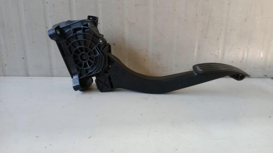 Pedale acceleratore PEUGEOT 3008 Serie (16>23)