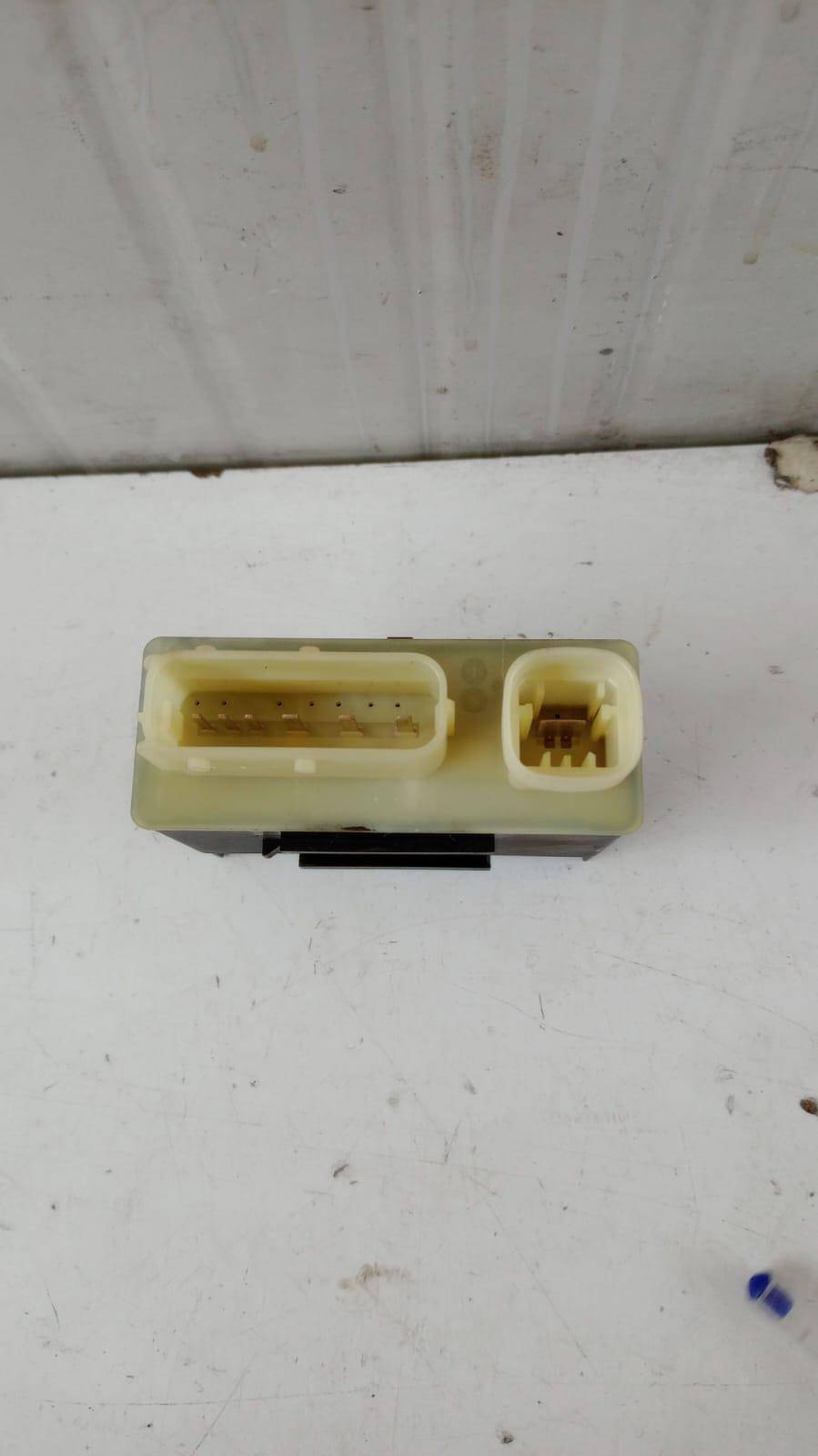 Modulo controllo relè PEUGEOT 3008 Serie (16>23)