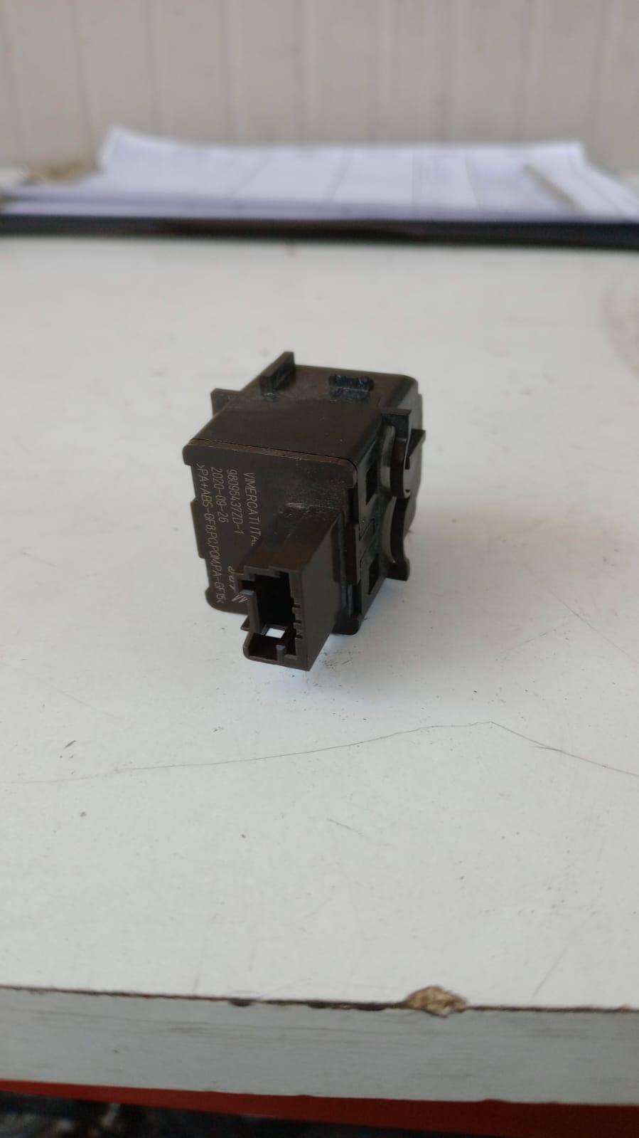 Regolatore Fari PEUGEOT 3008 Serie (16>23)