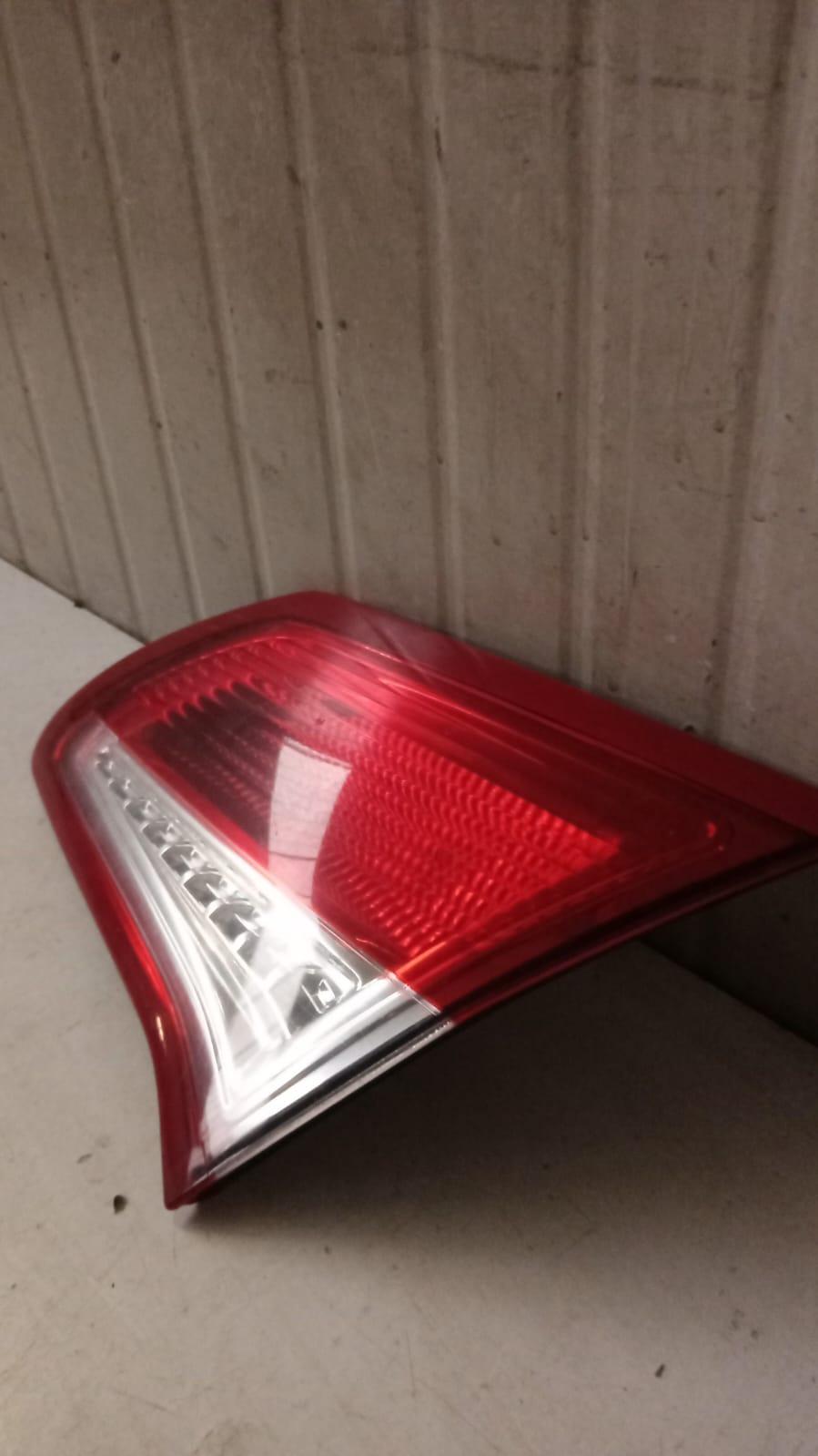 Catarifrangente riflettore portellone DX CITROEN C4 2° Serie