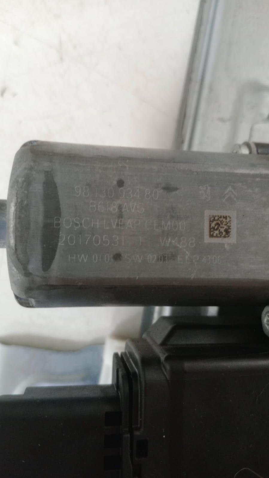 Meccanismo alzavetro Ant. SX CITROEN C3 Serie (16>)