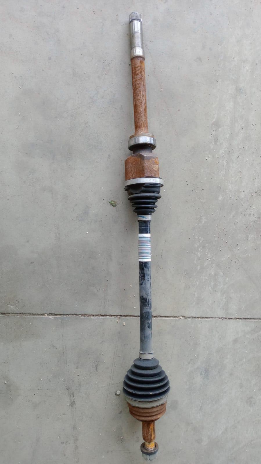 Semiasse anteriore destro PEUGEOT 3008 Serie (16>23)