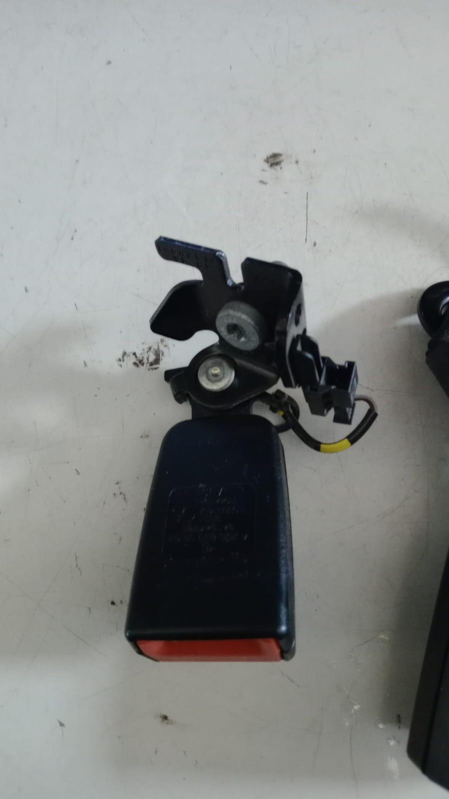 Aggancio cintura di sicurezza posteriore MERCEDES Classe C (W205) (2013-)