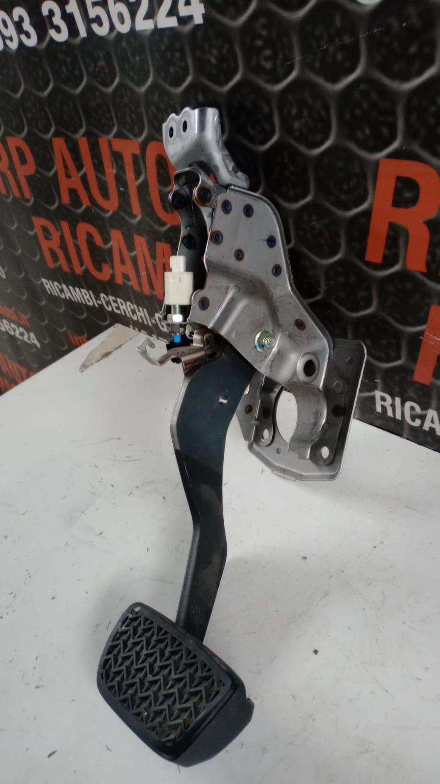 Pedale Freno LEXUS RX Serie (L2) (15>)