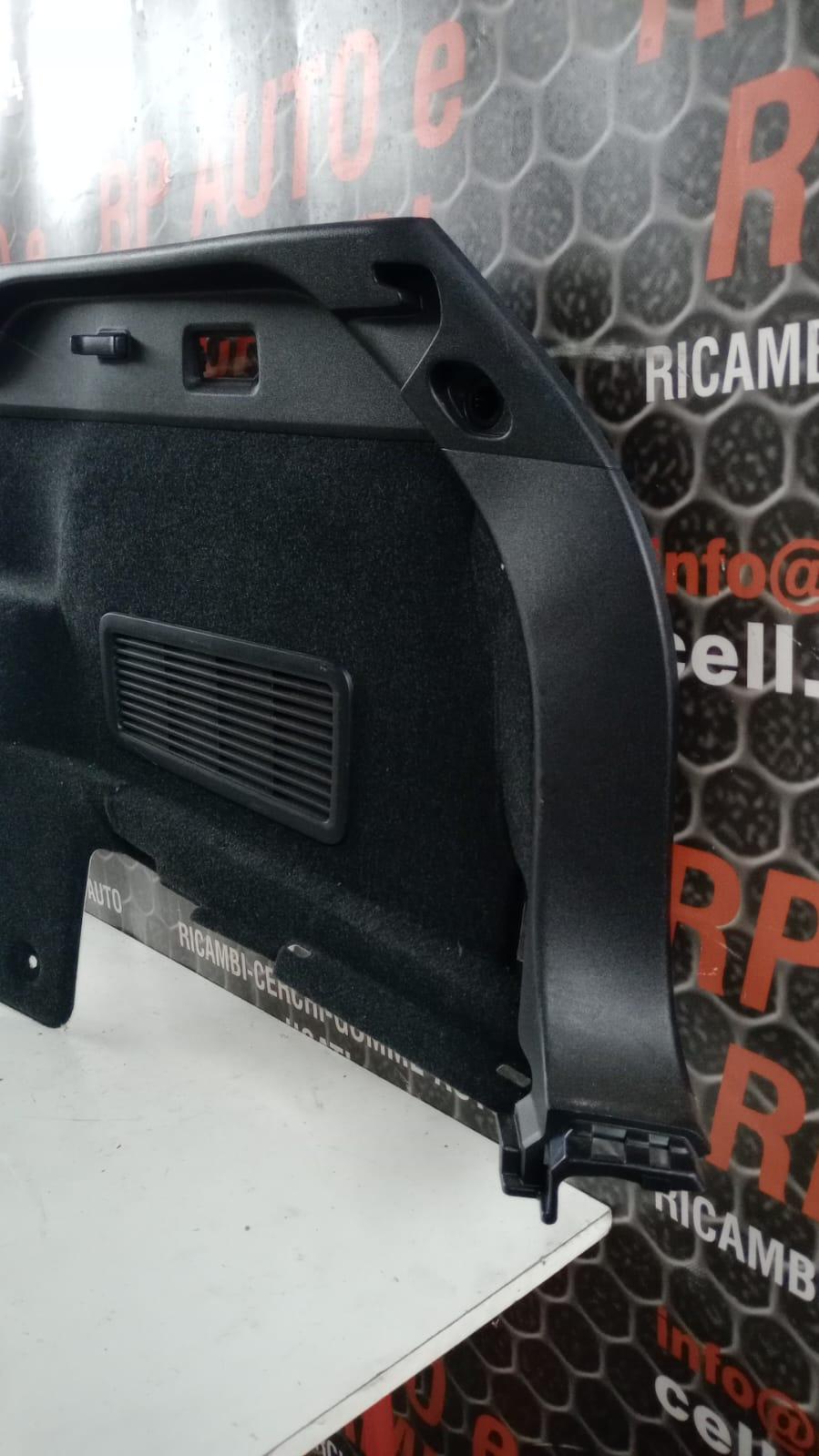 Pannello Baule Posteriore Destro LEXUS RX Serie (L2) (15>)