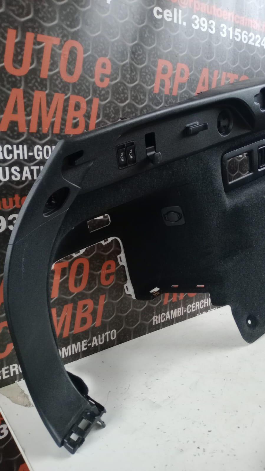 Pannello Baule Posteriore Sinistro LEXUS RX Serie (L2) (15>)