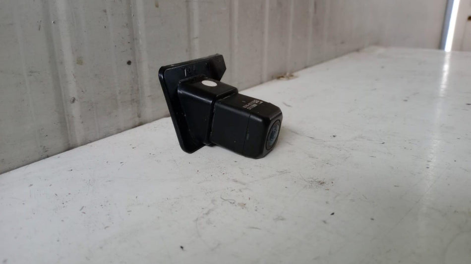 Telecamera posteriore LEXUS RX Serie (L2) (15>)