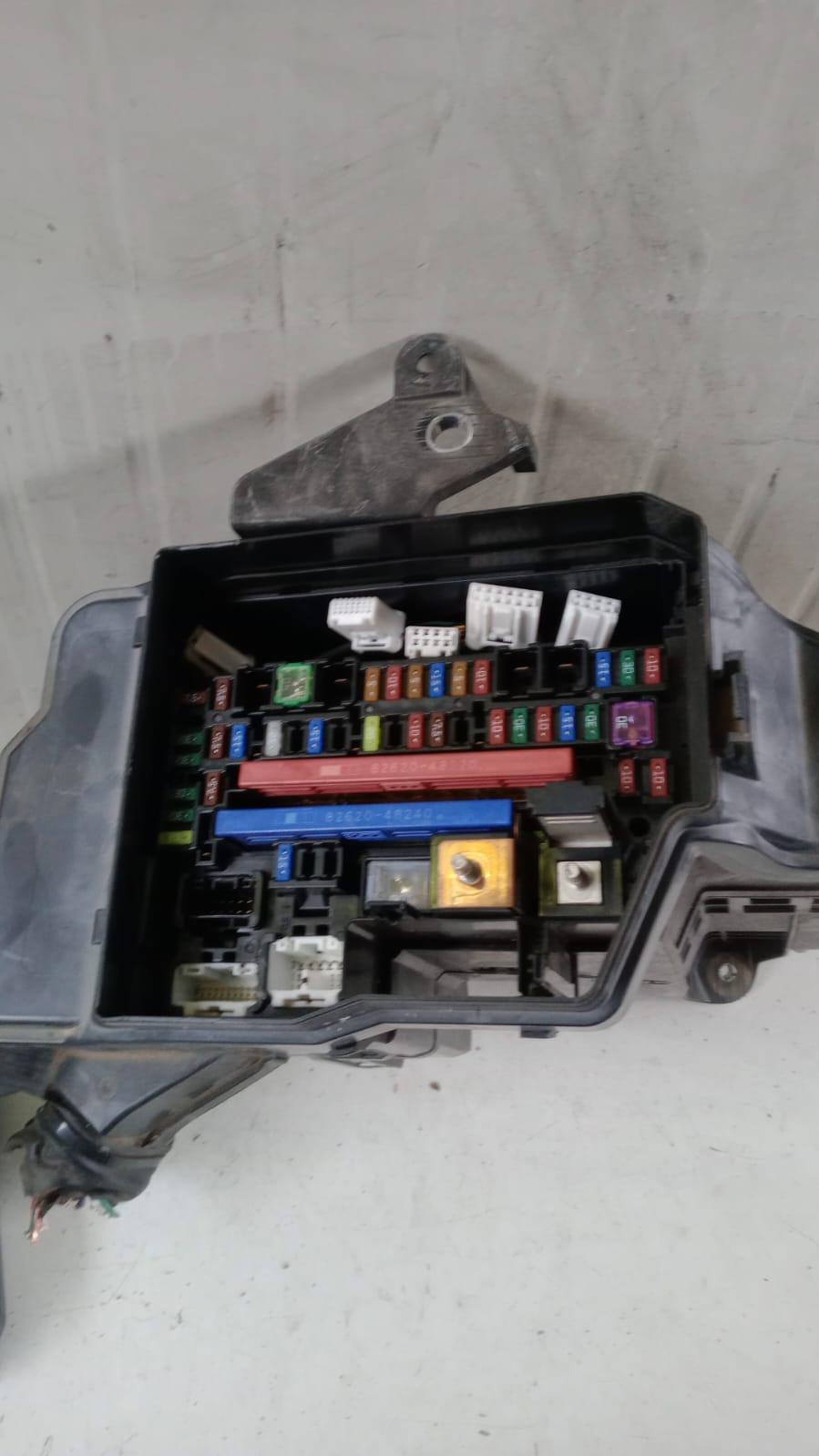 Scatola porta fusibili LEXUS RX Serie (L2) (15>)