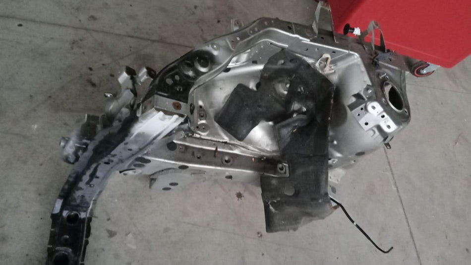 Longherone (puntale) anteriore DX LEXUS RX Serie (L2) (15>)