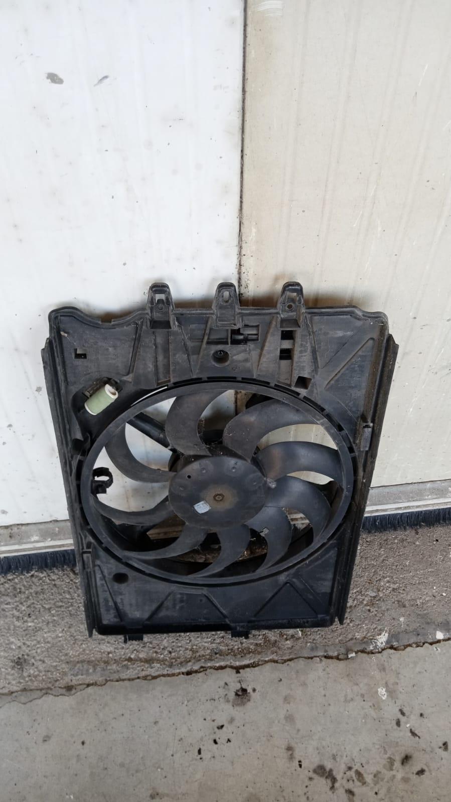 Ventola radiatore FIAT 500 L Serie (351_352) (12>)