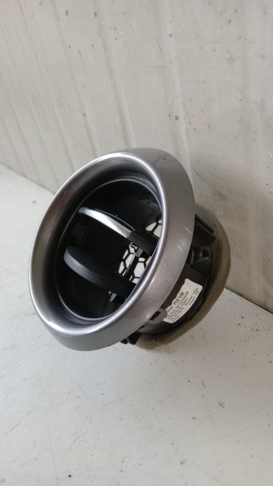 Bocchetta aria cruscotto DX RENAULT Clio Serie IV (12>19)