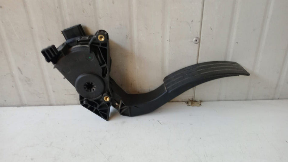 Pedale acceleratore RENAULT Clio Serie IV (12>19)
