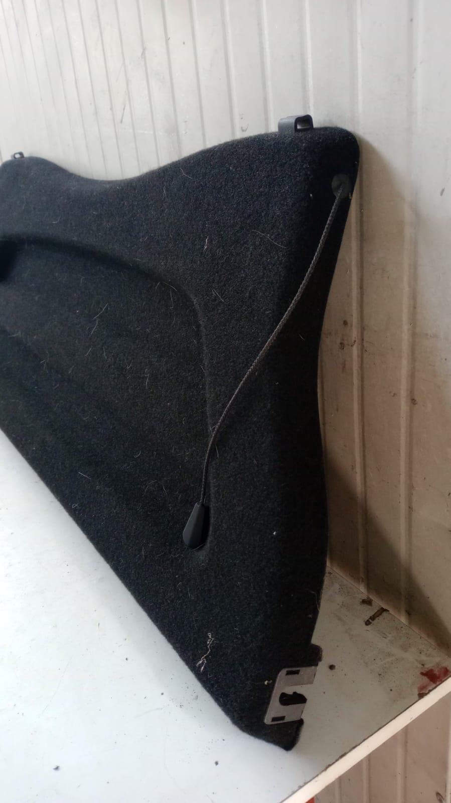 Cappelliera posteriore RENAULT Clio IV Sporter (13>18)